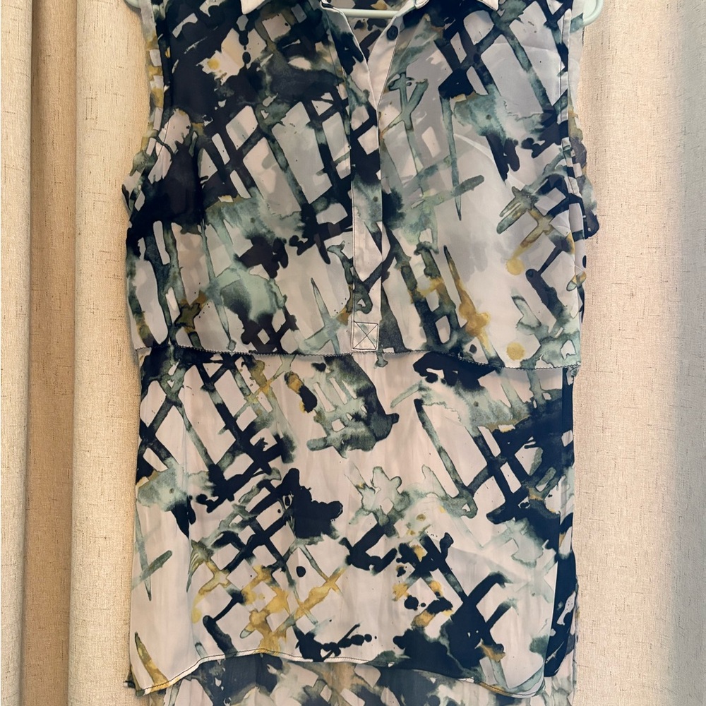 Simply Vera Wang Blouse Women’s Medium Sleeveless Abstract Print High Low Top